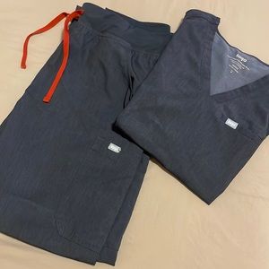 Lago Scrubs - Figs dupes!